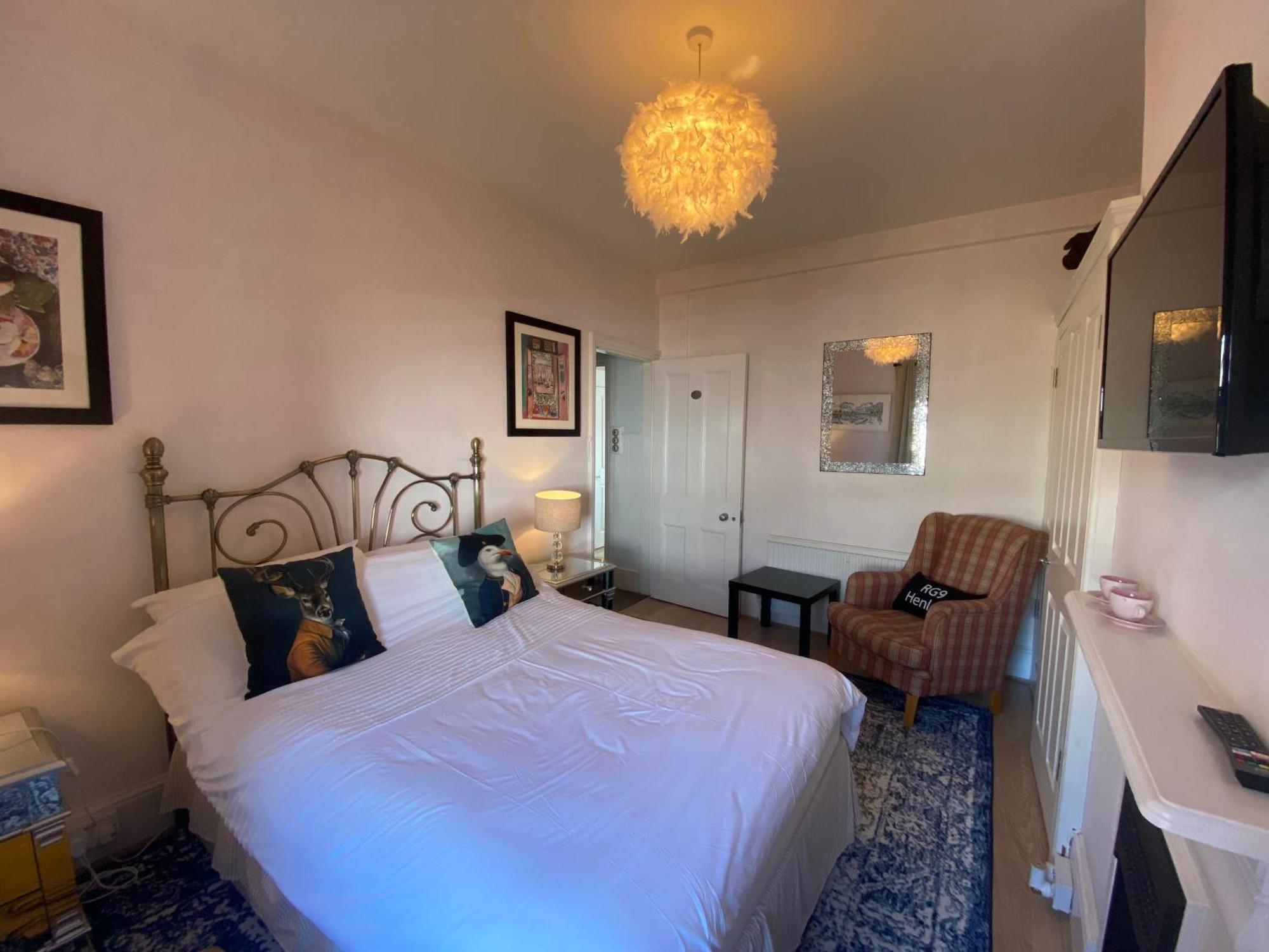 Deluxe Three Bed Bnb In Henley-On-Thames Near Station River & Town Centre Kültér fotó